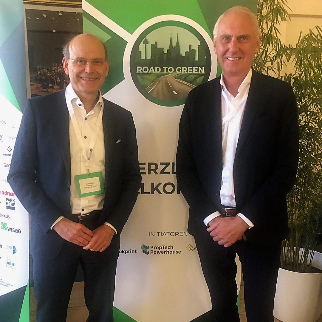 Road to Green Summit Köln 2026: Dr. Andreas Seebach von white energy im Gespräch mit Jochen Schenk (ZIA – Zentraler Immobilien Ausschuss) zu ESG-Gebäudedaten und Dekarbonisierung von Immobilien.